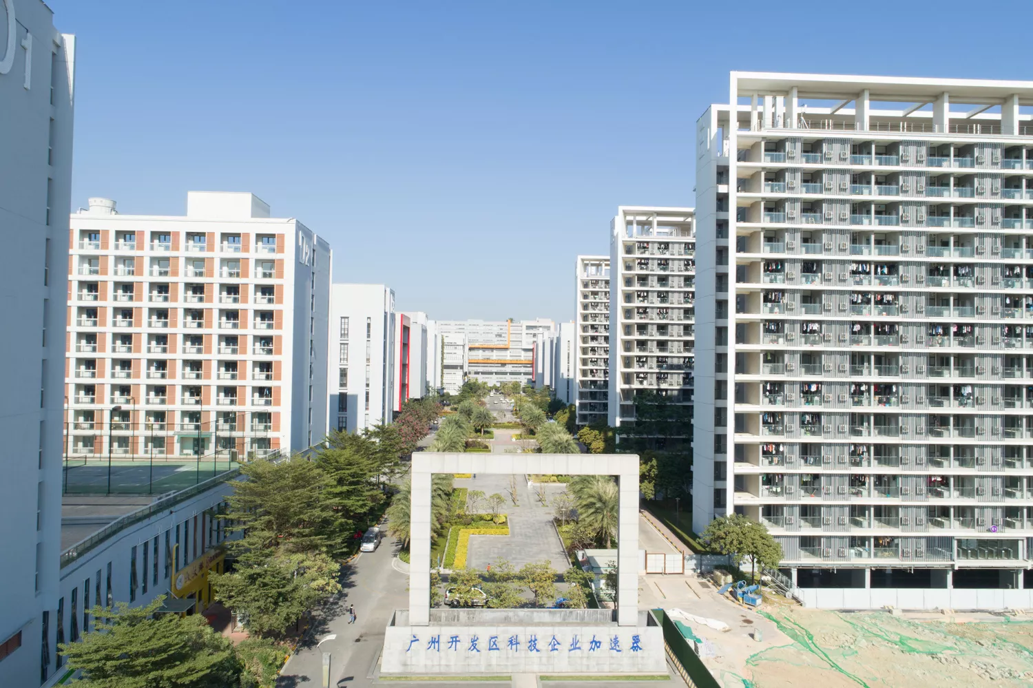 粤港澳大湾区生物分析中心：广州市黄埔区开源大道 11 号科技企业加速器 C5 栋