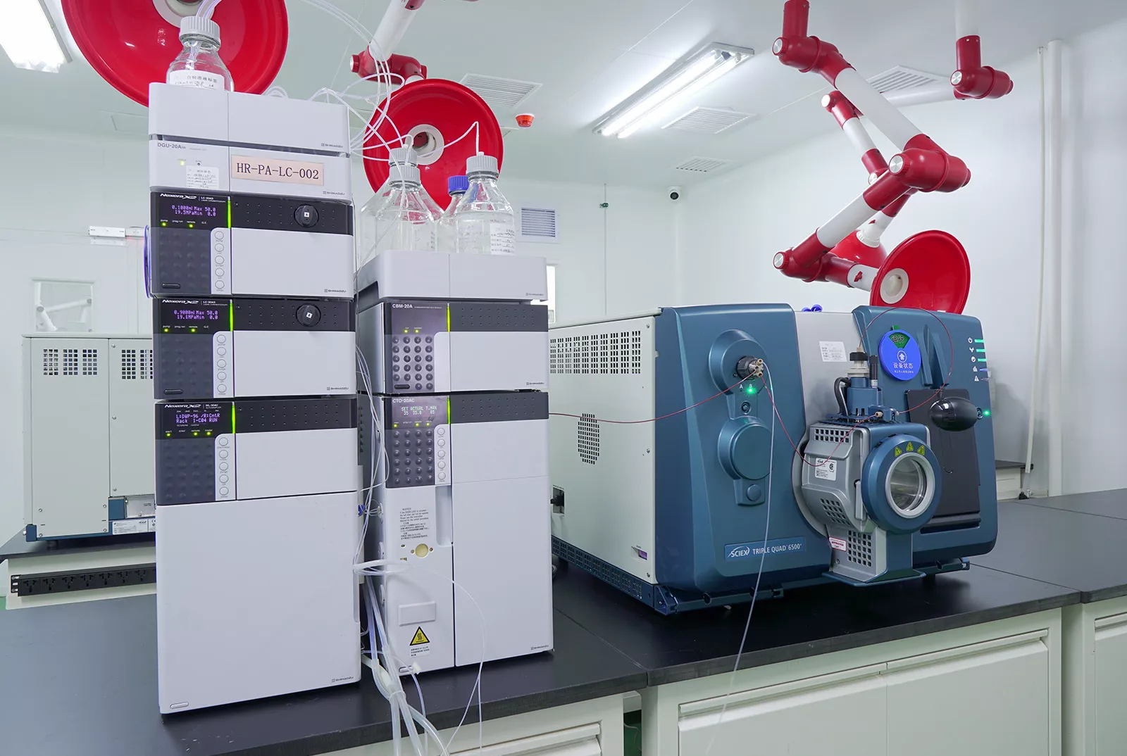 超高效液相色谱仪Shimadzu LC-30AD（2台）
